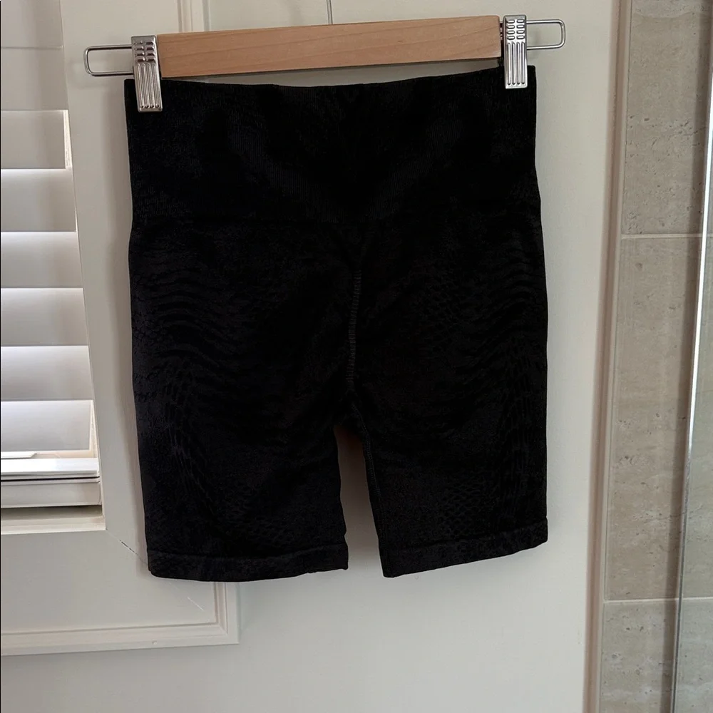 Gymshark Black Athletic Shorts - Picture 4 of 5
